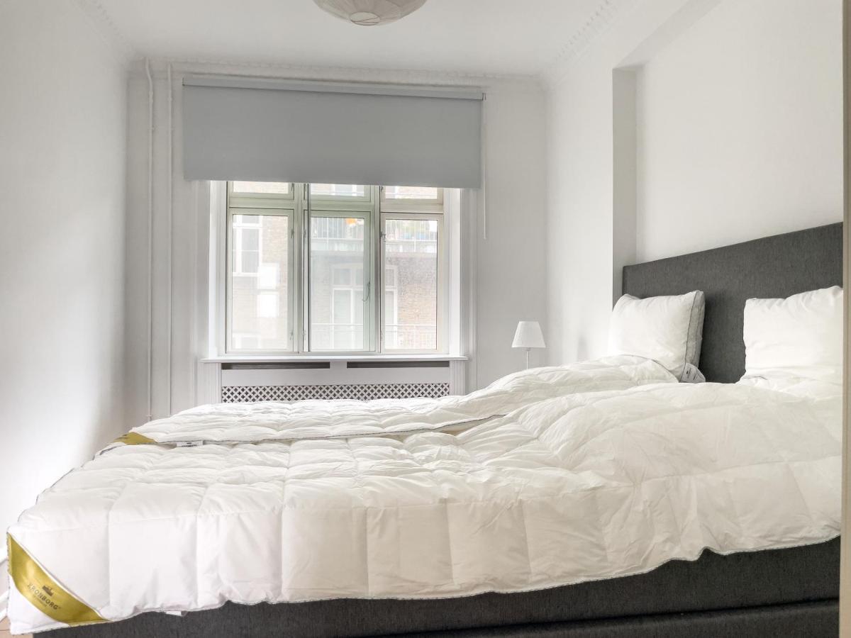 Stylish Classic Danish Design Apartment Kopenhagen Exterior foto
